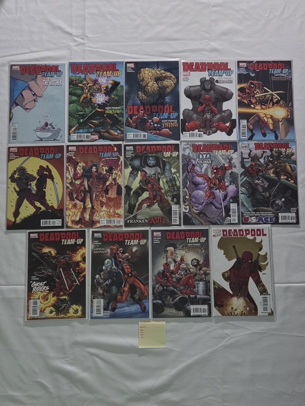 Deadpool Team-Up (2009-2011) comic book lot